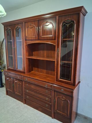 Mueble aparador madera clásico