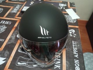 Casco moto MT Helmets Negro Mate