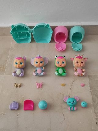 PACK de 4 Bebés Llorones con una mascota y 3 casas