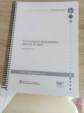 Lote libros de IOC FP medio administración