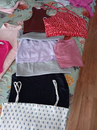 9 Tops Mujer Talla S - Variados
Todas de marca