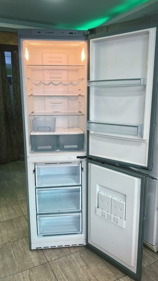 Nevera Bosch combi No Frost A+ con garantia