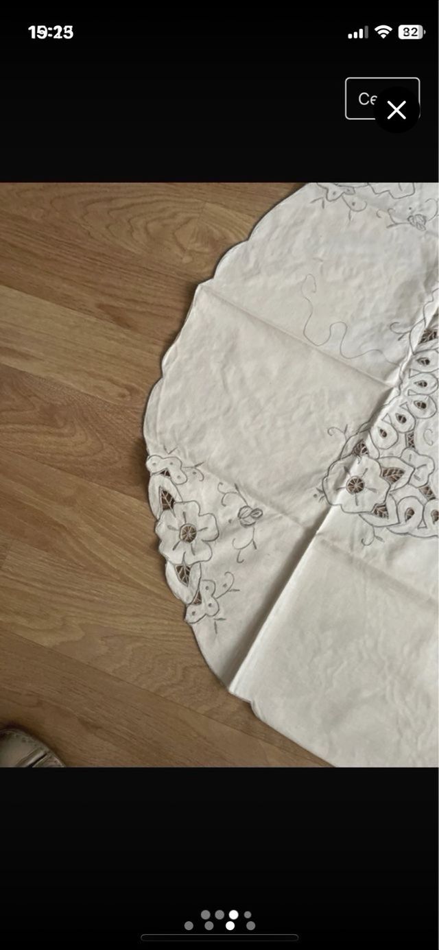 Mantel nuevo con 4 servilletas