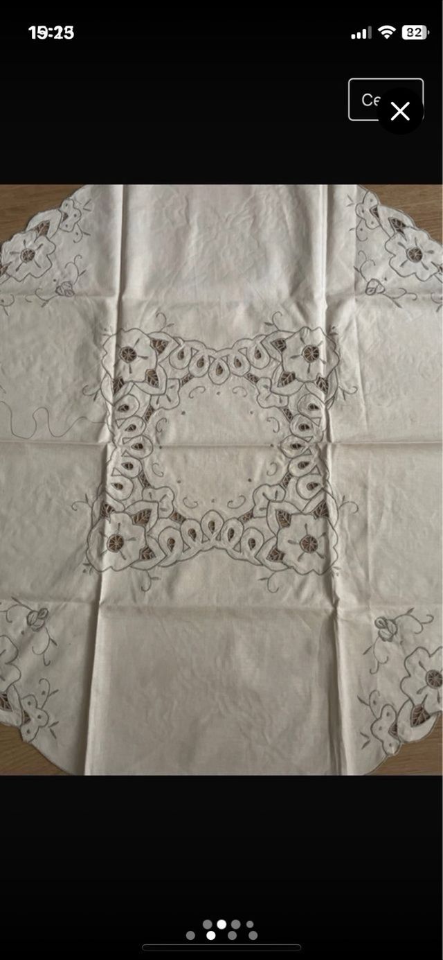 Mantel nuevo con 4 servilletas