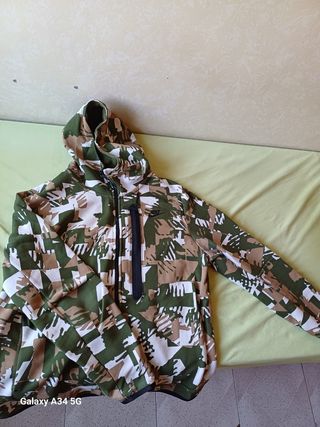 Sudadera Nike camuflaje