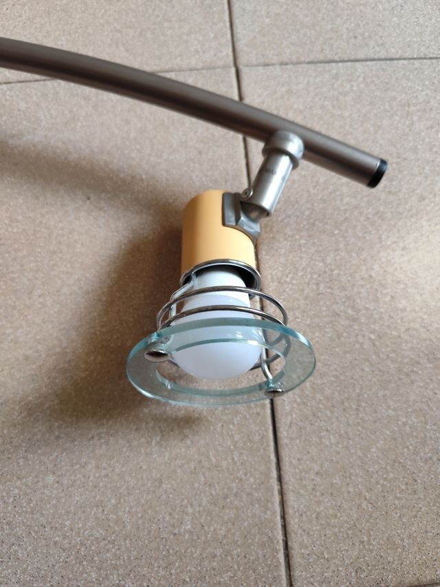 Lampara curva 4 luces