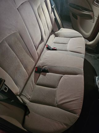 Nissan Almera 2001