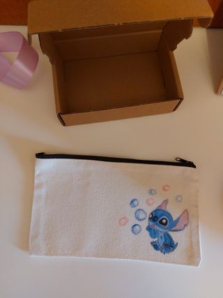 Astuccio Stitch: Blu & Bianco