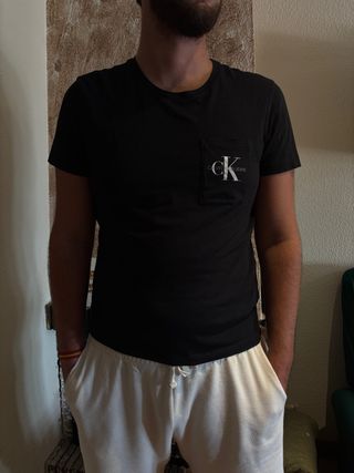 Camiseta CK Negra - Talla M
