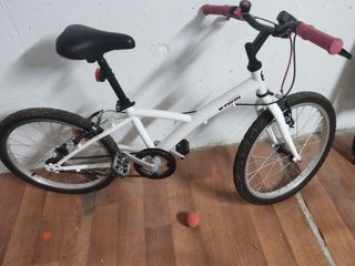 Bicicleta niña BTWIN 16" blanca y rosa