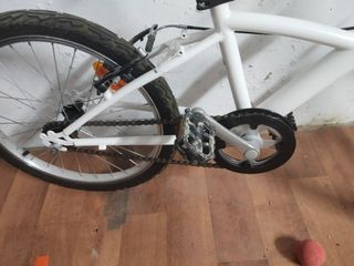 Bicicleta niña BTWIN 16" blanca y rosa