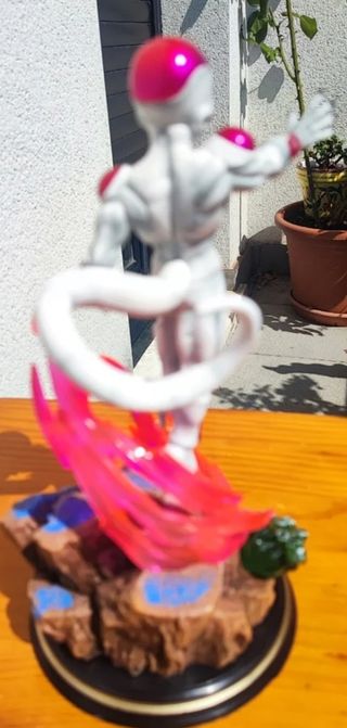 FIGURA FREEZER  DRAGON BAL