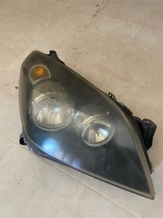 Faros Opel Astra H - Delantero Derecho