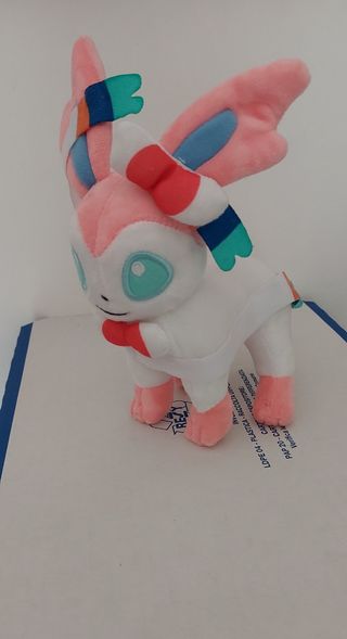 Peluche Sylveon Pokémon