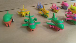 12 Aeroplanini Giocattolo