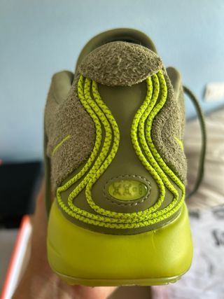 Nike LeBron XX (21) - Gris/Amarillo - 43