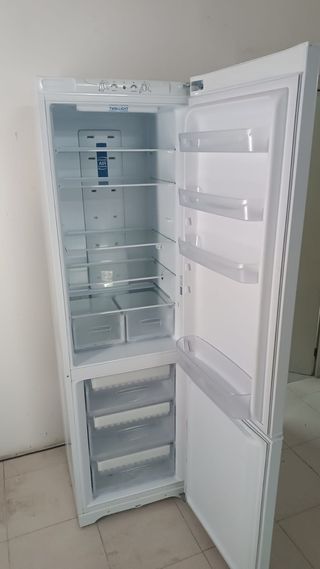 Nevera Indesit - Garantía
