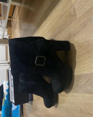 Botas altas negras tacón