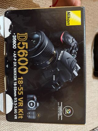 Nikon D5600 - Cámara réflex digital