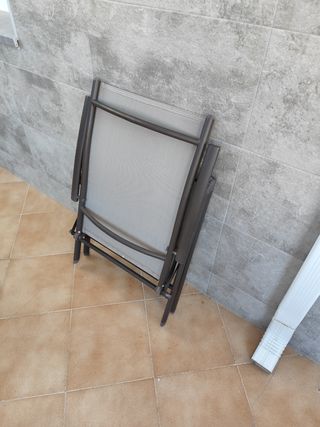 Mesa y 4 sillas jardín - terraza