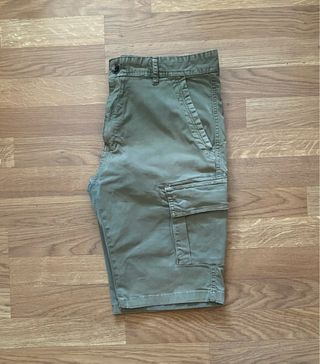 Shorts cargo verde militar