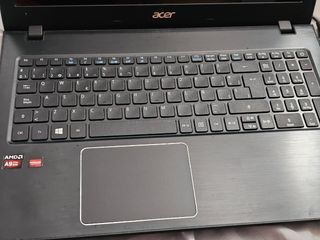 Portátil Acer Aspire E5-523G-958X