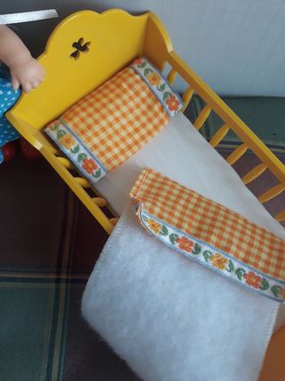 Muñeca Barriguitas y Cuna