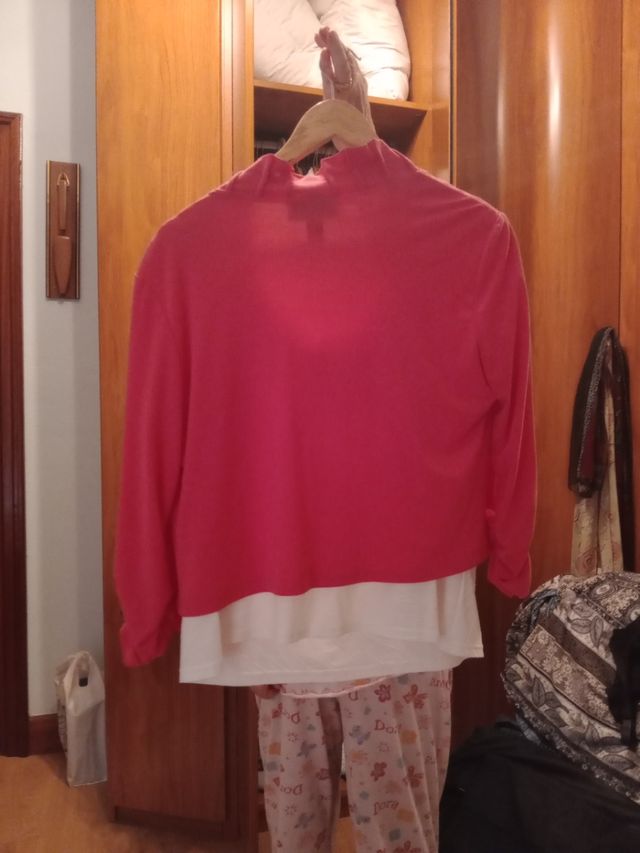 Conjunto blusa y chaqueta rosa