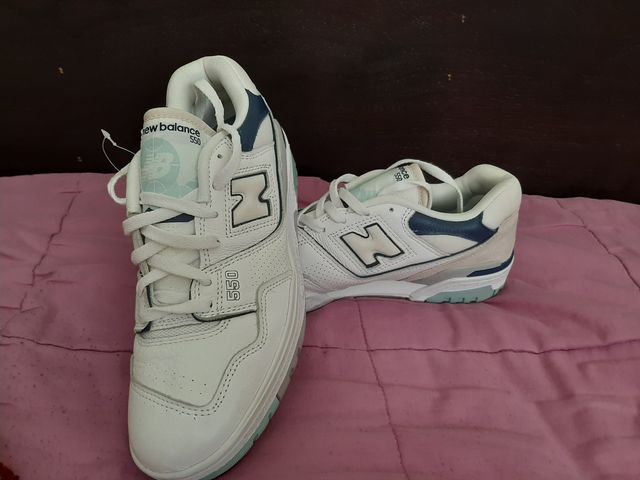 Zapatillas New Balance 550 Blancas y Azules