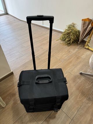 Maleta trolley peluquería y maquillaje 
