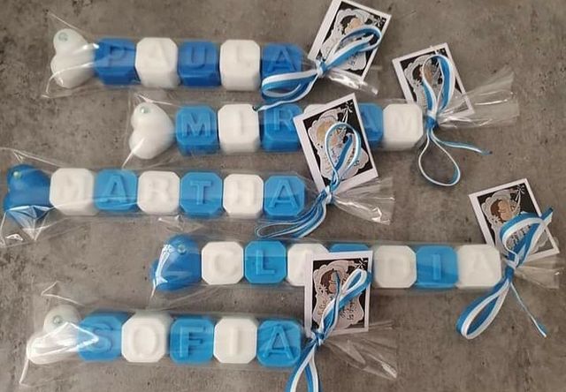 Jabones con nombres - recuerdos