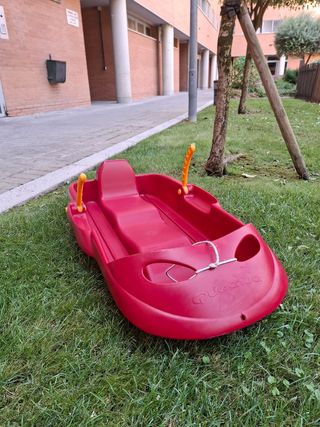 Trineo infantil Decathlon rojo