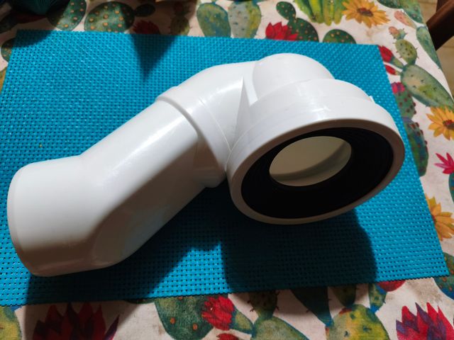 Curva tecnica scarico PVC bianca