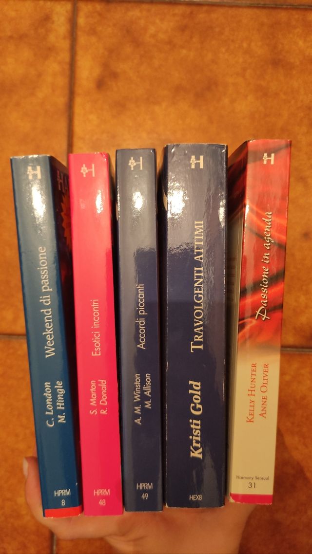 Set 5 libri Harmony Destiny e Collezione