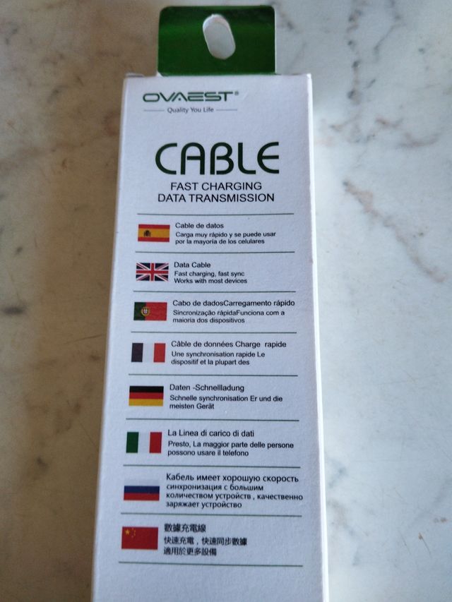 Cable USB OVAEST - Carga rápida