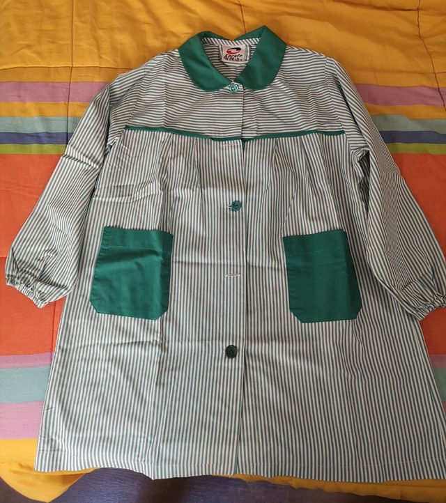 Bata colegio niño niña talla 10 baby babi regalo