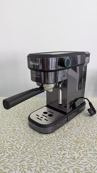 Cafetera Cecotec Cafelizzia 890