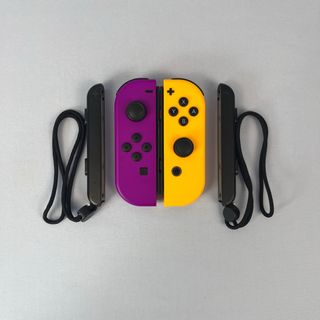 Nintendo Switch Joycon violeta y amarillo