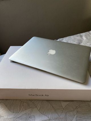 MacBook Air 13” (2015) – Para piezas o reparar