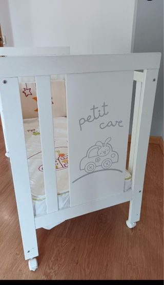 Cuna bebé Petit Care marca Micuna