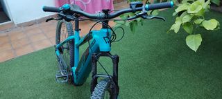 Bicicleta eléctrica montaña
