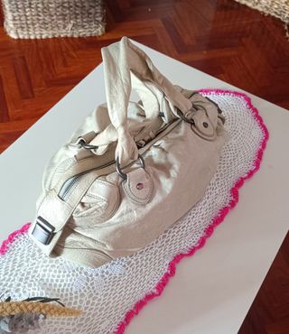 Bolso beige mujer