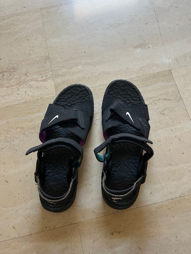 Sandali Nike ACG - neri viola