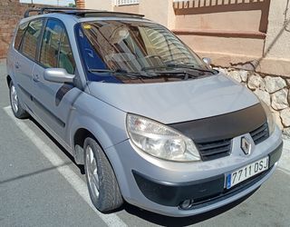 Renault Grand Scenic 2005