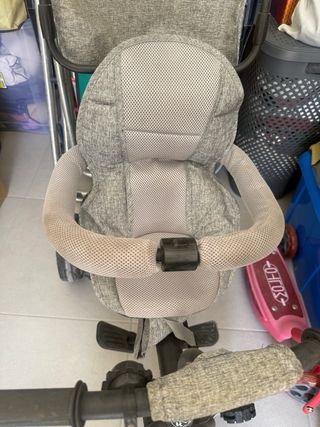 Bicicleta triciclo Kinderkraft gris