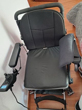 Silla de ruedas eléctrica