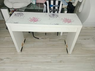 Mesa tocador Ikea blanca