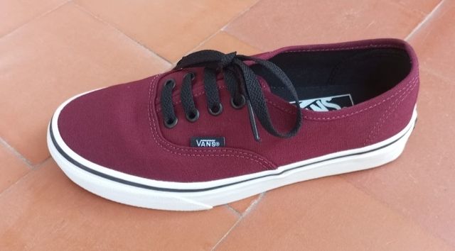 Zapatillas Vans granate