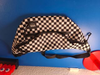 Riñonera Vans | Negra y Blanca..