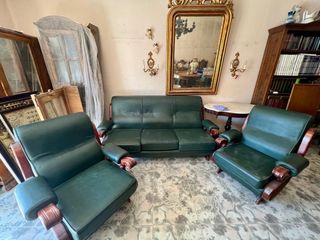 Sofá y sillones vintage verdes